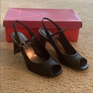 AEROSOLES Black Leather Heels. Never been worn!
